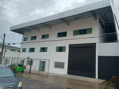 Galpão / Depósito / Armazém para alugar, 600m² no Parque 10 de Novembro, Manaus