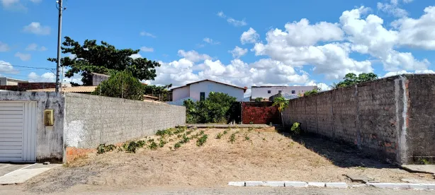 Terreno / Lote / Condomínio à venda, 275m² no Aruana, Aracaju
