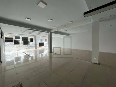Prédio Inteiro para alugar, 1760m² no Centro, Ribeirão Preto
