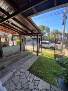 Casa com 2 Quartos para alugar, 135m² no Hípica, Porto Alegre