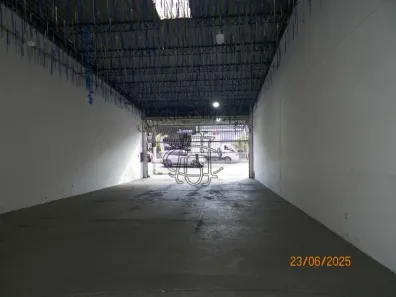 Galpão / Depósito / Armazém para alugar, 300m² no km 18, Osasco