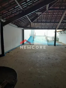 Galpão / Depósito / Armazém com 1 Quarto à venda, 180m² no Jardim Ribeiro, Varginha