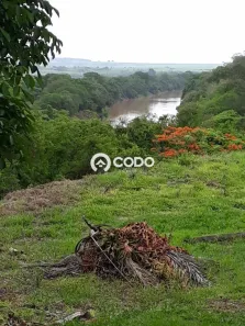 Fazenda / Sítio / Chácara à venda, 200m² no Estância Lago Azul (Ártemis), Piracicaba