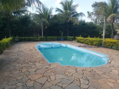 Fazenda / Sítio / Chácara com 3 Quartos para alugar, 150m² no Residencial Vale Verde, Marília