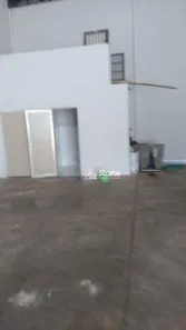 Galpão / Depósito / Armazém à venda, 200m² no São José, Uberlândia
