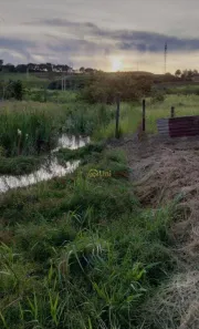 Fazenda / Sítio / Chácara com 2 Quartos à venda, 300m² no Vilarejo Varejão, Taubaté
