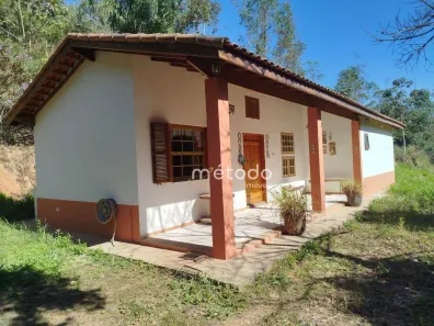 Fazenda / Sítio / Chácara com 2 Quartos à venda, 150m² no Freguesia da Escada, Guararema