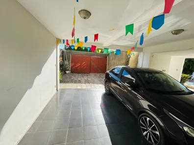 Sobrado com 4 Quartos à venda, 504m² no Farolândia, Aracaju