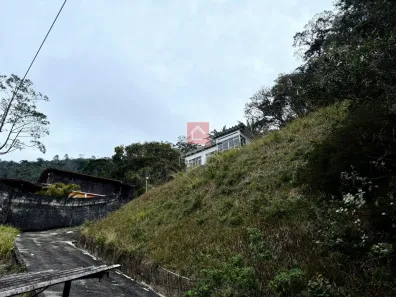 Casa com 4 Quartos para alugar, 250m² no Quitandinha, Petrópolis