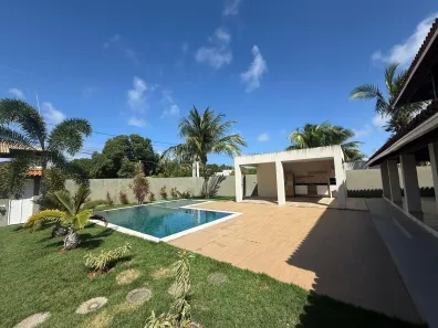 Casa de Condomínio com 4 Quartos para venda ou aluguel, 500m² no Busca Vida (Abrantes), Camaçari
