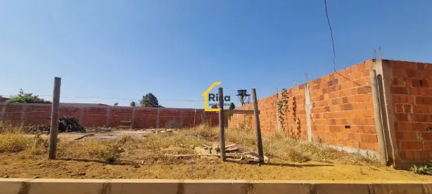 Terreno / Lote / Condomínio à venda, 400m² no Taguatinga Norte, Brasília