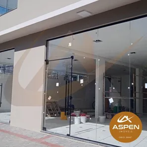 Loja / Salão / Ponto Comercial para alugar, 180m² no Centro, Arapongas
