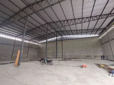 Galpão / Depósito / Armazém para alugar, 750m² no Recanto do Sol, São Pedro da Aldeia