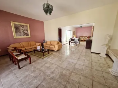 Casa com 2 Quartos à venda, 85m² no Parque Maria Helena, Suzano