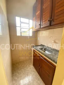 Casa com 1 Quarto para alugar, 30m² no Bacaxá (Bacaxá), Saquarema
