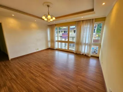 Apartamento com 3 Quartos à venda, 85m² no Valparaíso, Petrópolis
