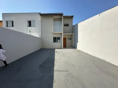 Sobrado com 3 Quartos para alugar, 130m² no Jardim Veneza, Mogi das Cruzes