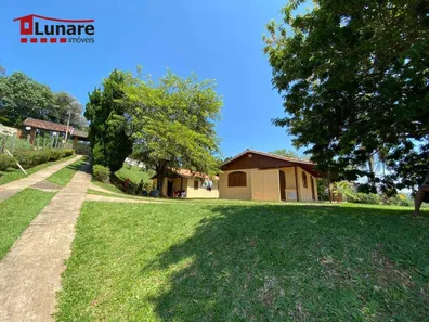 Sobrado com 4 Quartos à venda, 700m² no Centro, Igaratá