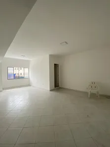 Prédio Inteiro para alugar, 24m² no Chácaras Arcampo, Duque de Caxias