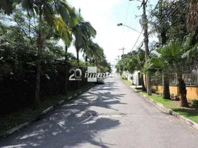 Casa de Condomínio com 3 Quartos à venda, 355m² no Chácara dos Lagos, Carapicuíba