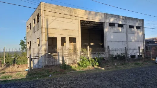 Galpão / Depósito / Armazém com 2 Quartos à venda, 511m² no Arroio da Manteiga, São Leopoldo