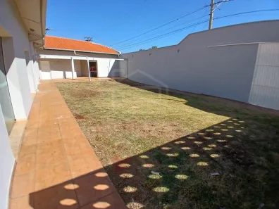 Loja / Salão / Ponto Comercial à venda, 203m² no Chácara Braz Miraglia, Jaú