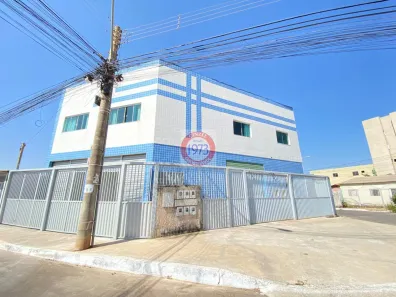 Prédio Inteiro com 2 Quartos à venda, 400m² no Samambaia Sul, Brasília