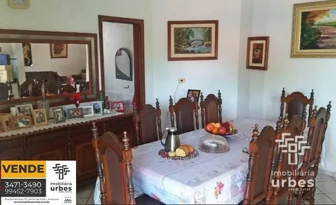 Fazenda / Sítio / Chácara com 3 Quartos à venda, 225m² no Portal dos Nobres, Americana