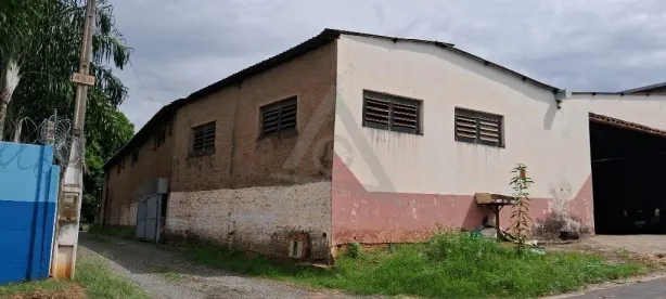 Galpão / Depósito / Armazém à venda, 2139m² no Bela Vista, Paulínia