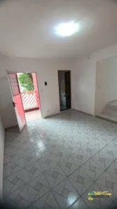 Casa com 2 Quartos para alugar, 50m² no Taboão, Diadema