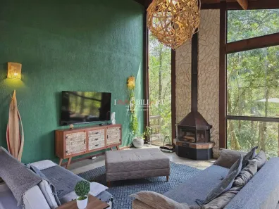 Casa de Condomínio com 4 Quartos à venda, 237m² no Serrinha do Alambari (Agulhas Negras), Resende