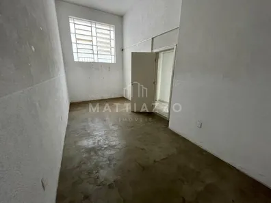 Prédio Inteiro para alugar, 297m² no Centro, Limeira