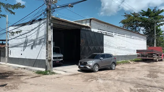 Galpão / Depósito / Armazém com 2 Quartos para alugar, 300m² no Jardim São Paulo, Recife