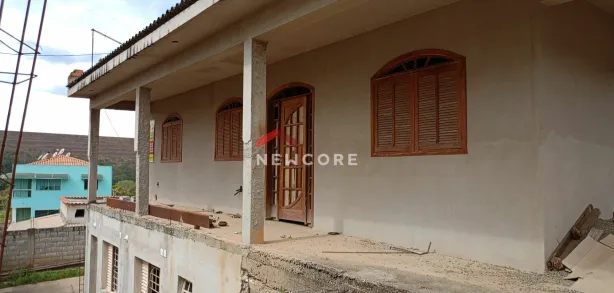 Casa com 4 Quartos à venda, 140m² no Centro, Confins