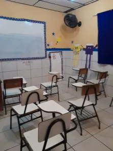 Loja / Salão / Ponto Comercial com 10 Quartos à venda, 200m² no Santa Terezinha, Mesquita