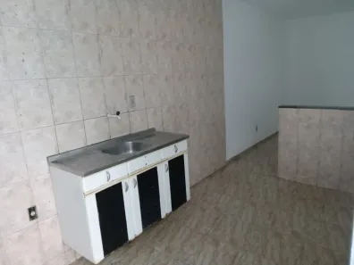 Casa de Vila com 1 Quarto para alugar, 60m² no Jardim Catarina, São Gonçalo