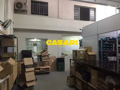 Prédio Inteiro à venda, 345m² no Taboão, Diadema