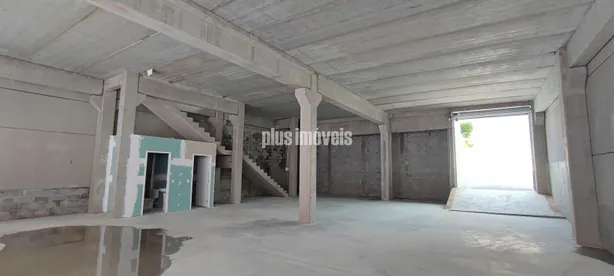 Galpão / Depósito / Armazém para alugar, 675m² no Laranjeiras, Caieiras