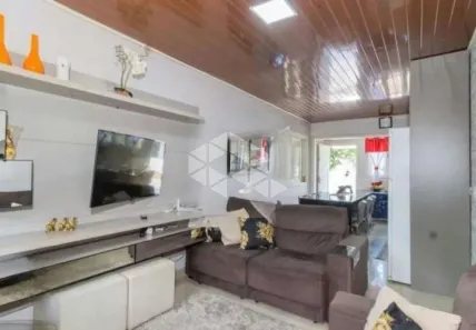 Casa com 3 Quartos à venda, 200m² no Niterói, Canoas