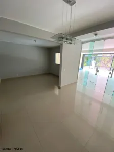 Casa com 4 Quartos à venda, 246m² no Residencial Santos Dumont, Brasília