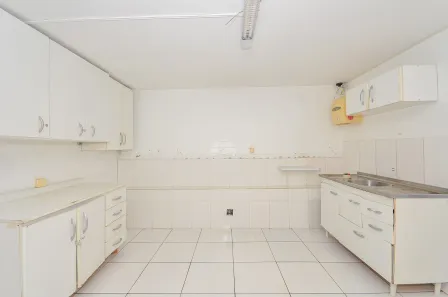 Terreno / Lote Comercial à venda, 695m² no Centro, Curitiba