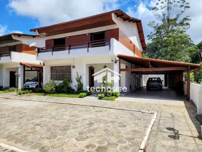 Casa de Condomínio com 4 Quartos para venda ou aluguel, 198m² no Alto, Teresópolis