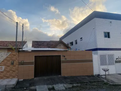Casa com 3 Quartos para alugar, 77m² no Serrotão, Campina Grande