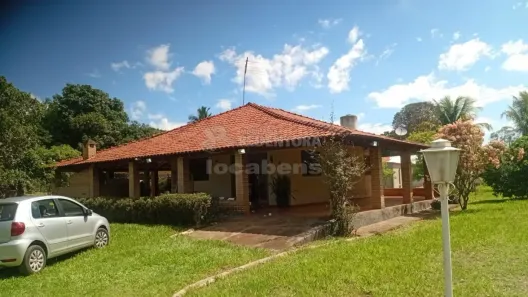 Fazenda / Sítio / Chácara com 3 Quartos para alugar, 150m² no Estância Jóckei Club, São José do Rio Preto