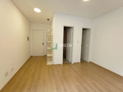 Conjunto Comercial / Sala para alugar, 29m² no Batel, Curitiba