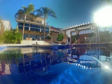 Casa com 4 Quartos para venda ou aluguel, 455m² no Morada da Colina, Resende