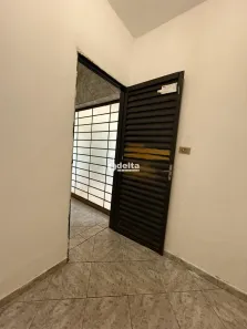Loja / Salão / Ponto Comercial com 3 Quartos à venda, 166m² no Jardim Canaã, Uberlândia