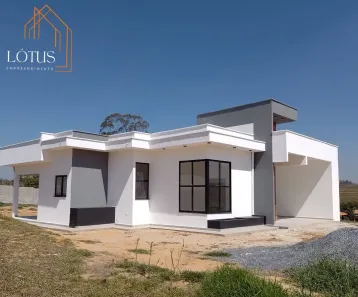 Fazenda / Sítio / Chácara com 3 Quartos à venda, 86m² no Centro, Mogi das Cruzes