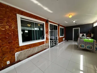 Casa com 2 Quartos para alugar, 184m² no Recanto de Itaipuaçu (Itaipuaçu), Maricá