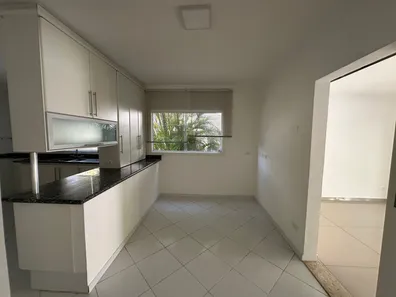 Casa de Condomínio com 4 Quartos para alugar, 430m² no Alphaville Residencial Zero, Barueri